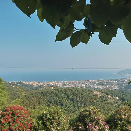 לינה וארוחת בוקר Casa Roberto *