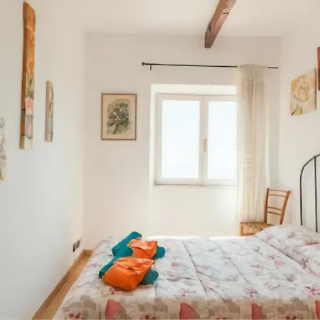 Casa Roberto Bed & Breakfast Savona